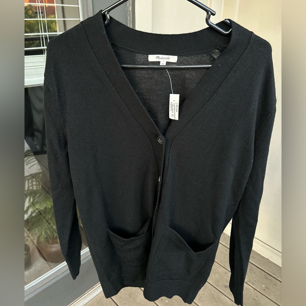 Merino Wool Boyfriend Cardigan XS Black - Picture 9 of 9